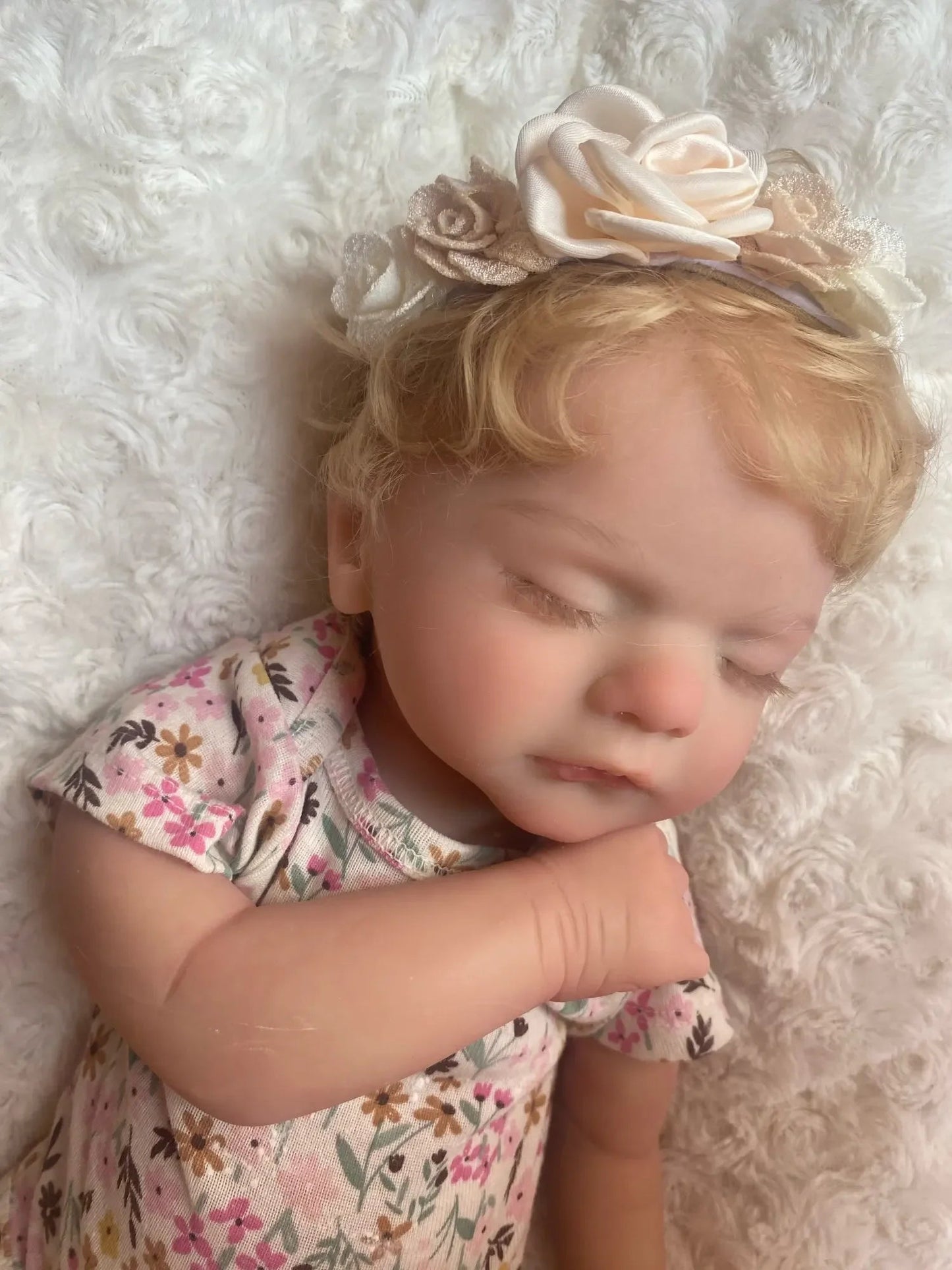 Lovely 18 Inch Silicone Reborn Girl Doll